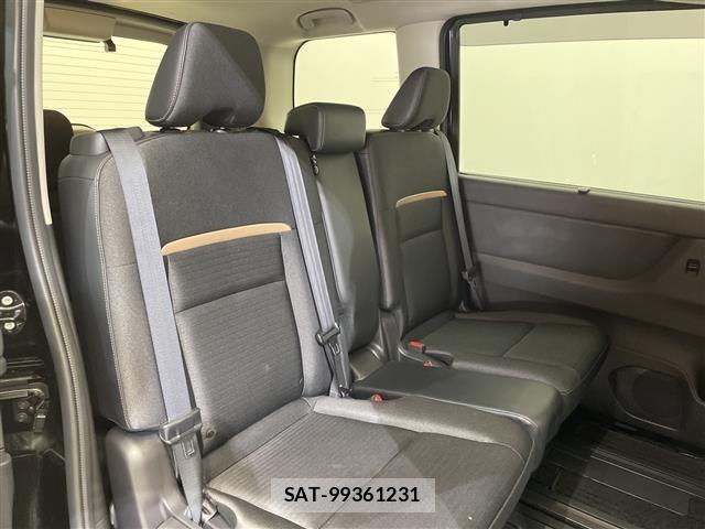 Nissan SERENA 2023 8672157-11