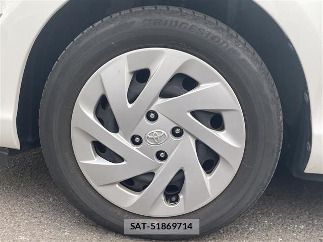 Toyota AQUA 2017 8705818-12