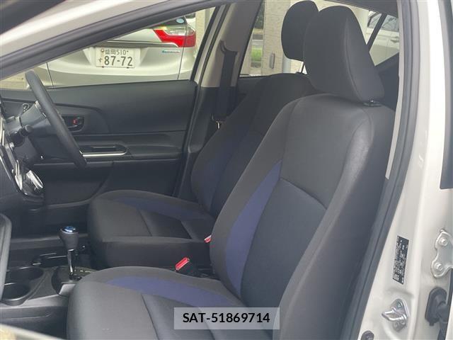 Toyota AQUA 2017 8705818-7