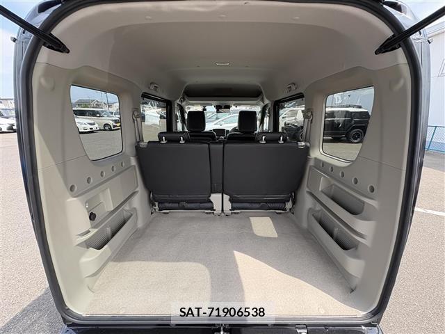 Suzuki EVERY WAGON 2025 8679830-12