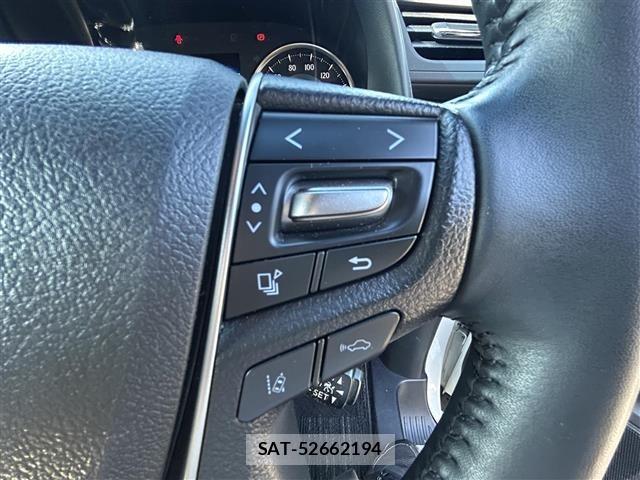Toyota VELLFIRE 2022 8674393-2