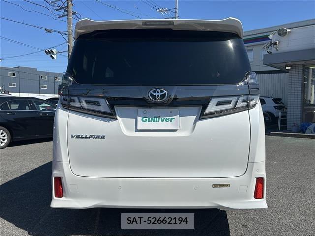 Toyota VELLFIRE 2022 8674393-3