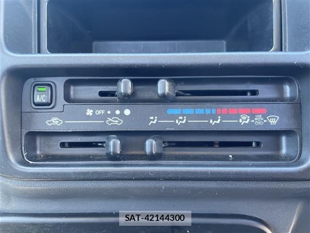 Daihatsu HIJET TRUCK 2011 8689261-8