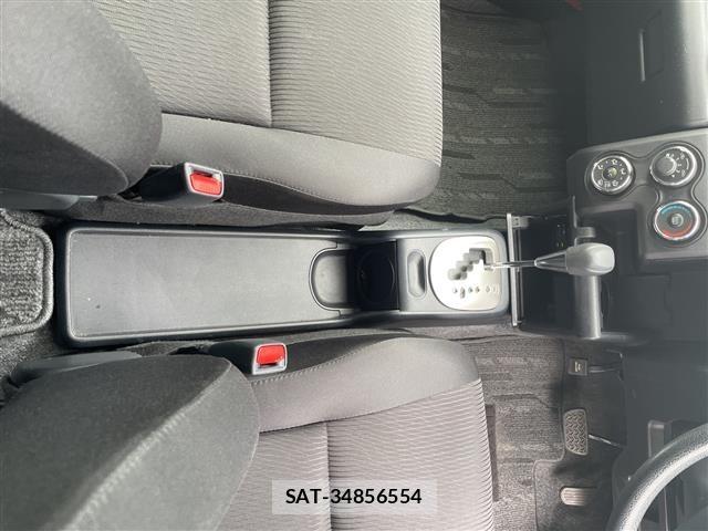 Toyota SUCCEED VAN 2017 8862536-3