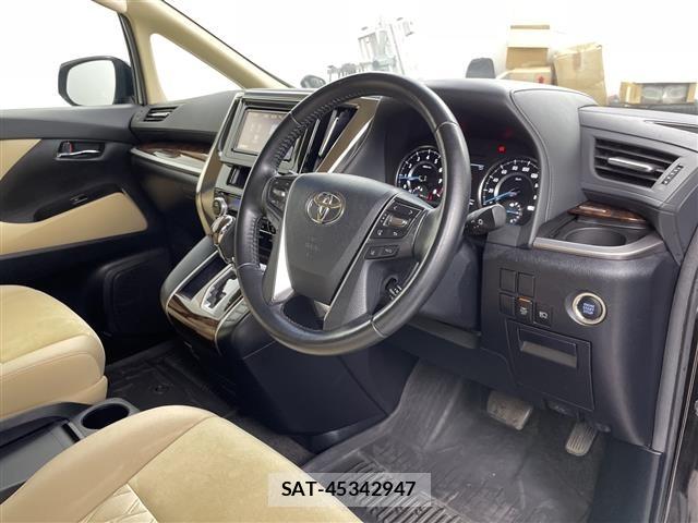 Toyota VELLFIRE 2019 8674394-4
