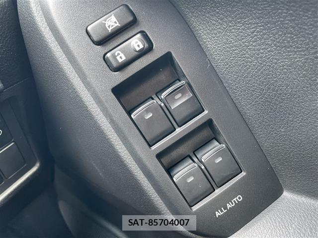Toyota LAND CRUISER PRADO 2015 8907483-5