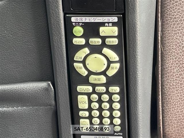 Nissan ELGRAND 2009 8689729-1