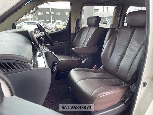 Nissan ELGRAND 2009 8689729-2