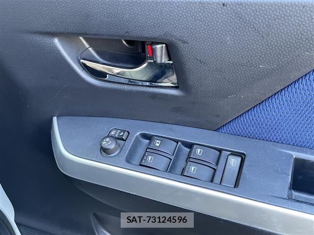 Toyota ROOMY 2019 8692483-4