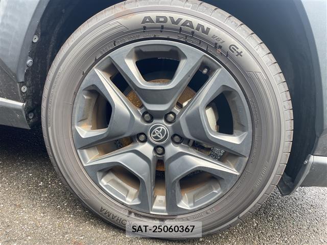 Toyota RAV4 2022 8709468-3