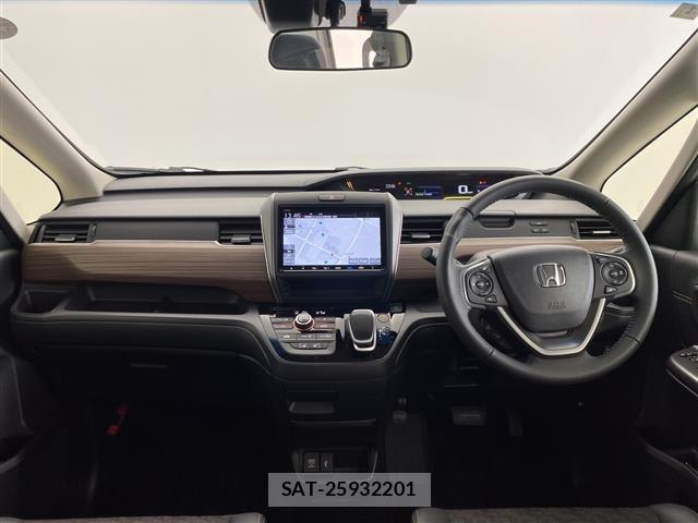 Honda FREED 2024 8952329-14