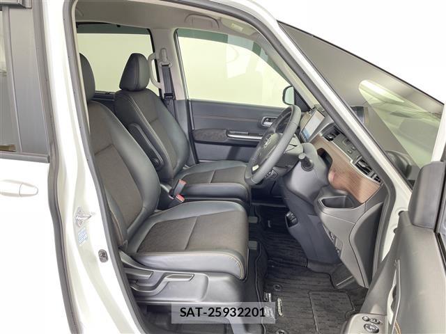 Honda FREED 2024 8952329-2