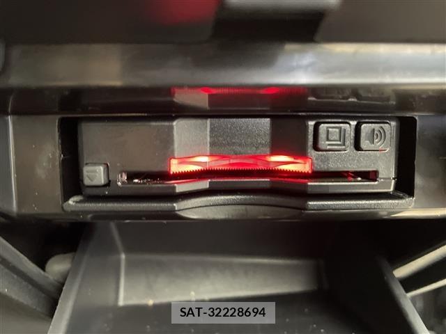 Toyota CAMRY 2017 8885495-10