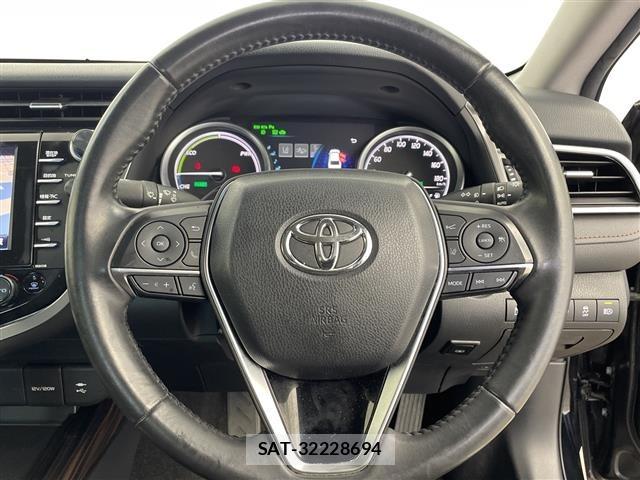 Toyota CAMRY 2017 8885495-21