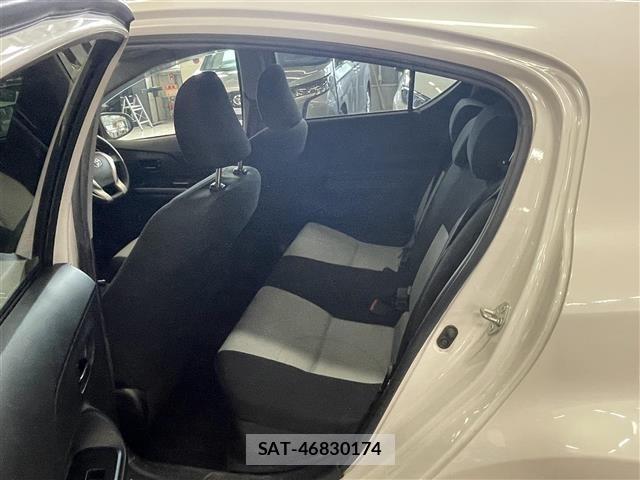 Toyota AQUA 2013 8705819-2