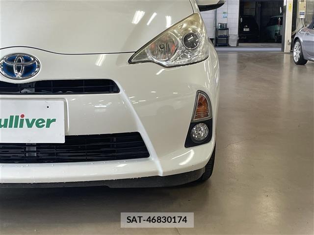 Toyota AQUA 2013 8705819-7
