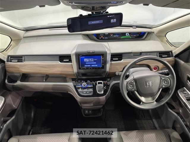 Honda FREED 2023 8952335-15