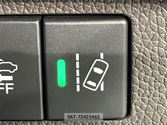 Honda FREED 2023 8952335-17