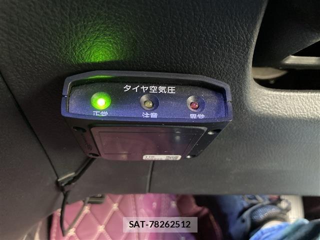 Toyota VELLFIRE 2012 8905375-1