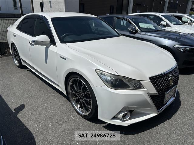 Toyota CROWN 2013 8680584-0