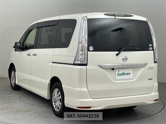 Nissan SERENA 2015 8927881-13