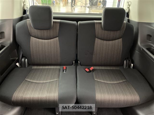 Nissan SERENA 2015 8927881-8