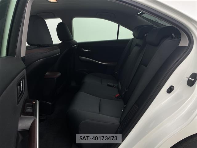 Toyota SAI 2013 8680736-2