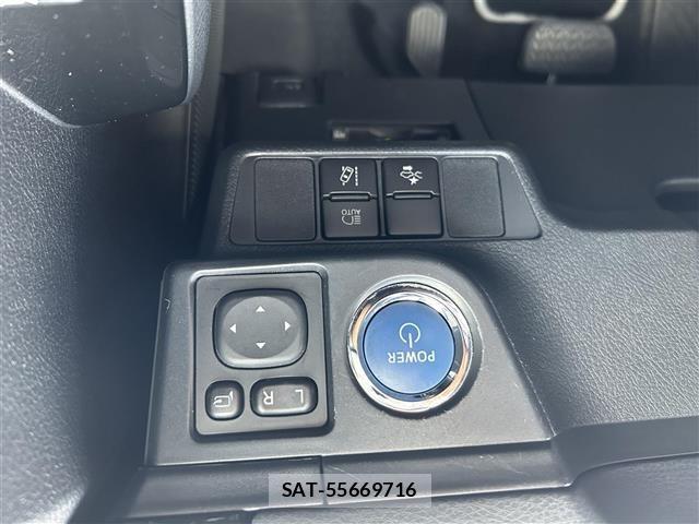 Toyota COROLLA AXIO 2017 8682747-6