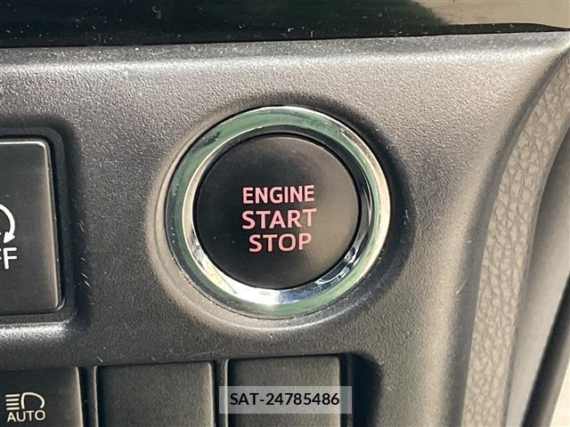 Toyota NOAH 2017 8683588-2
