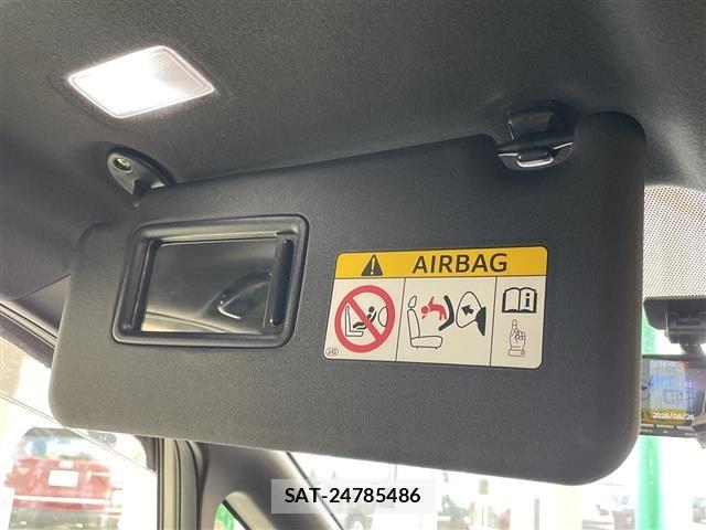 Toyota NOAH 2017 8683588-20