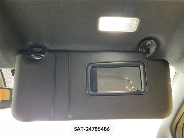 Toyota NOAH 2017 8683588-22