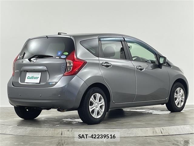 Nissan NOTE 2015 8913208-2