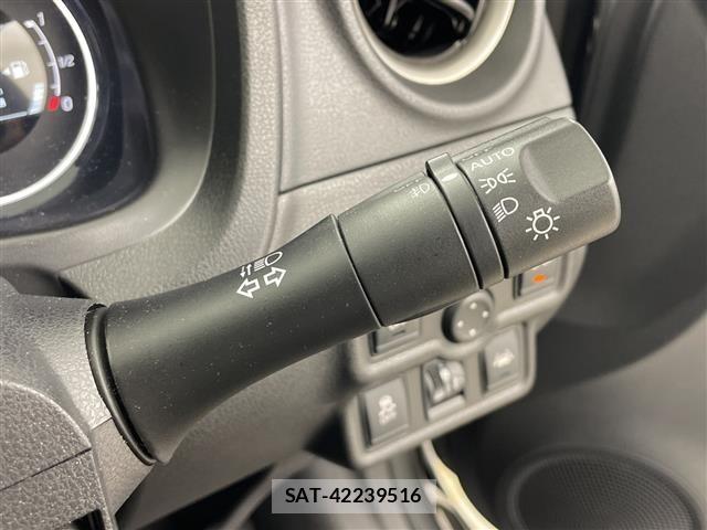 Nissan NOTE 2015 8913208-7