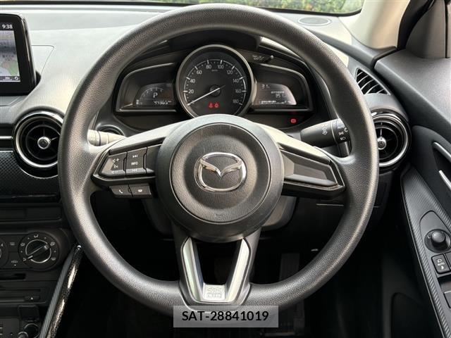 Mazda DEMIO 2018 8689418-2