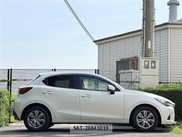 Mazda DEMIO 2018 8689418-3