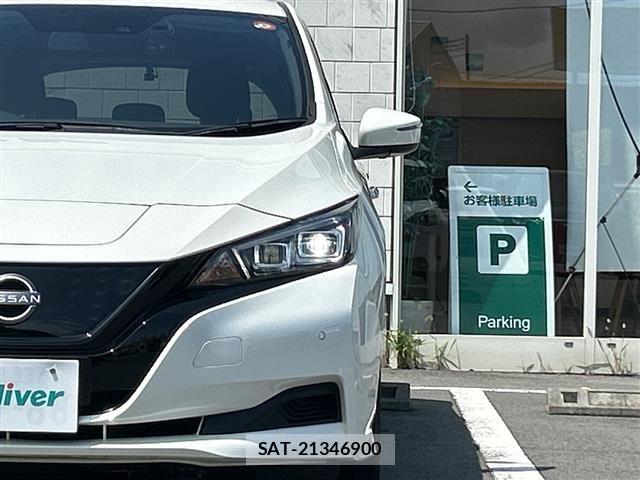 Nissan LEAF 2021 8693216-12