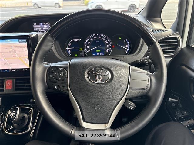 Toyota ESQUIRE 2020 8908869-3