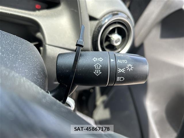 Mazda DEMIO 2016 8689420-12