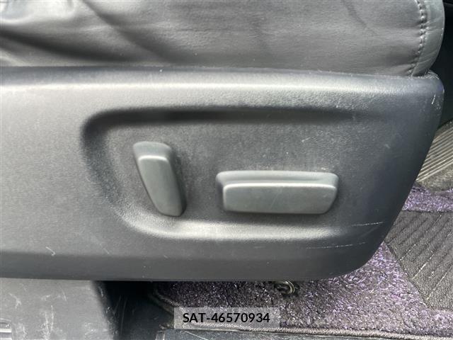 Toyota VELLFIRE 2015 8692804-6