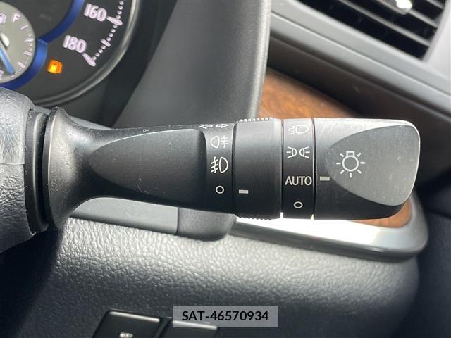 Toyota VELLFIRE 2015 8692804-9