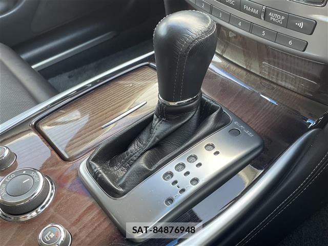 Nissan FUGA 2017 8695764-4