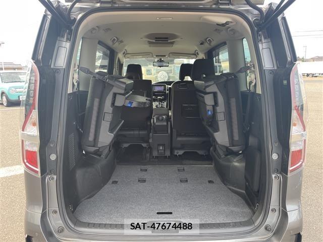 Nissan SERENA 2021 8927905-11