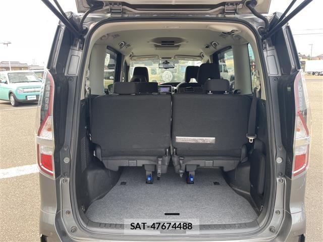 Nissan SERENA 2021 8927905-20