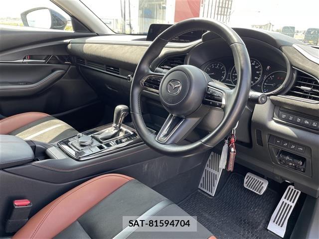 Mazda CX-30 2024 8748223-17