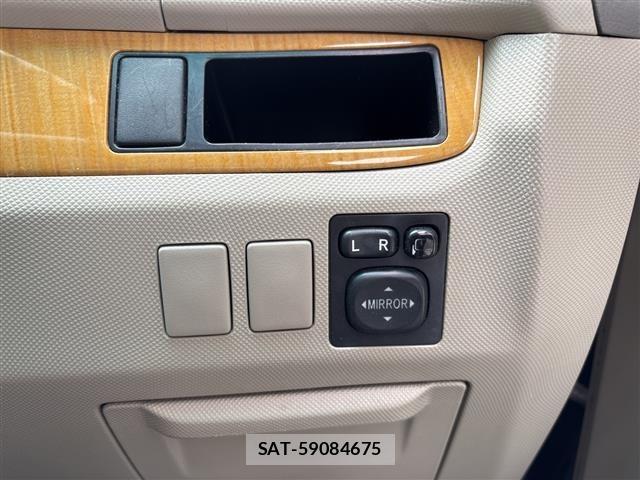 Toyota ESTIMA 2007 8692739-1