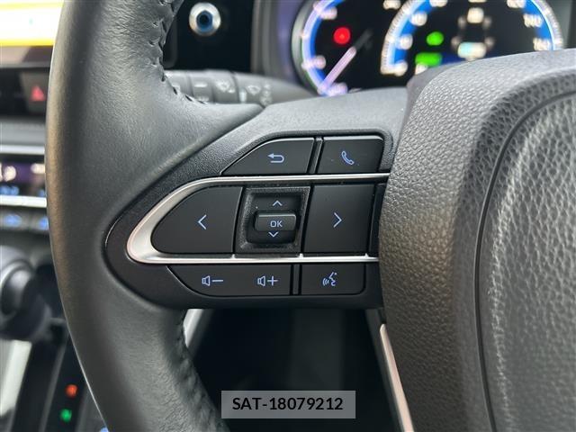 Toyota NOAH 2022 8683589-5
