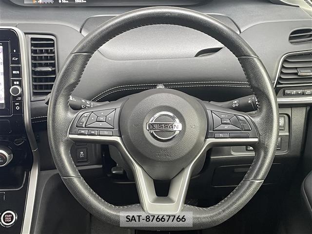 Nissan SERENA 2017 8927921-1