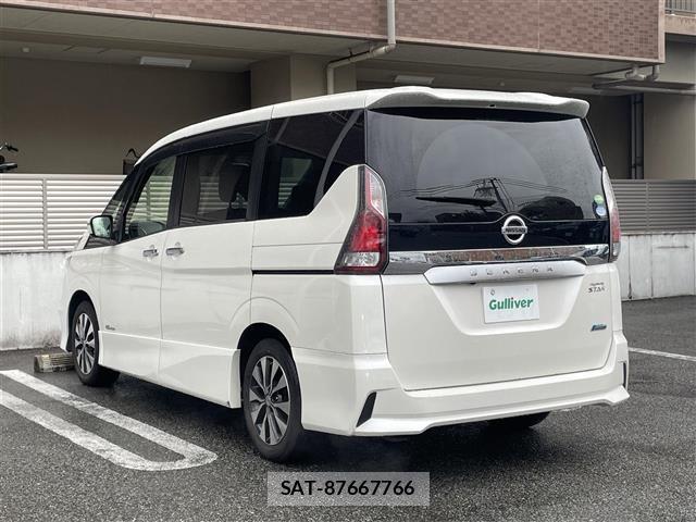 Nissan SERENA 2017 8927921-13