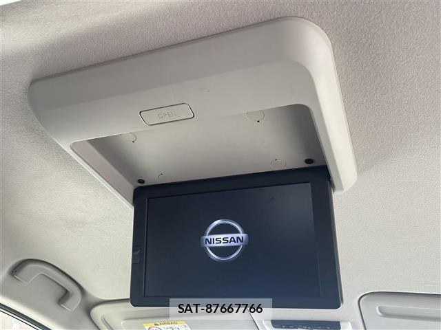 Nissan SERENA 2017 8927921-15