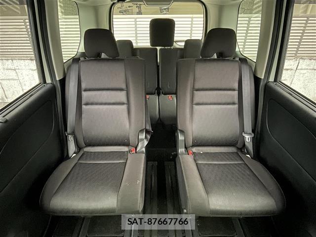 Nissan SERENA 2017 8927921-22